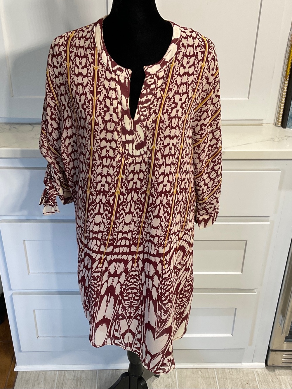 UMGEE Women's Burgundy and Cream Printed Tunic with Gold-Accent Stripes